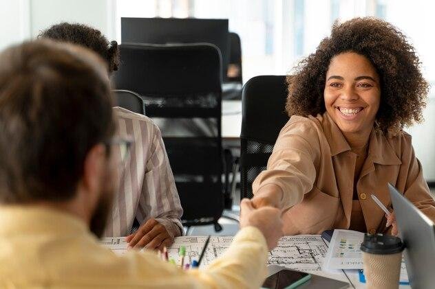 O que falar na entrevista de emprego Guia completo para se destacar e garantir a vaga aquitemtrabalho.com.br